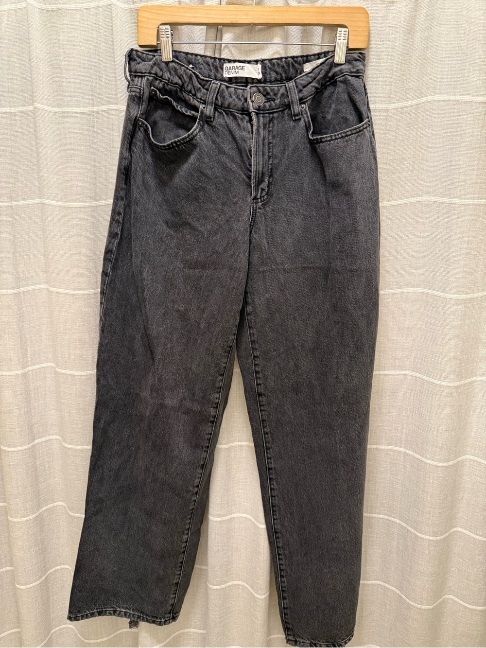 Garage Black High-Waist Mom Jeans